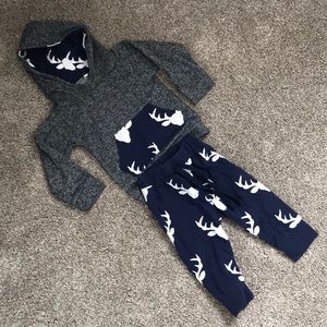Boys sweatshirt and pants set